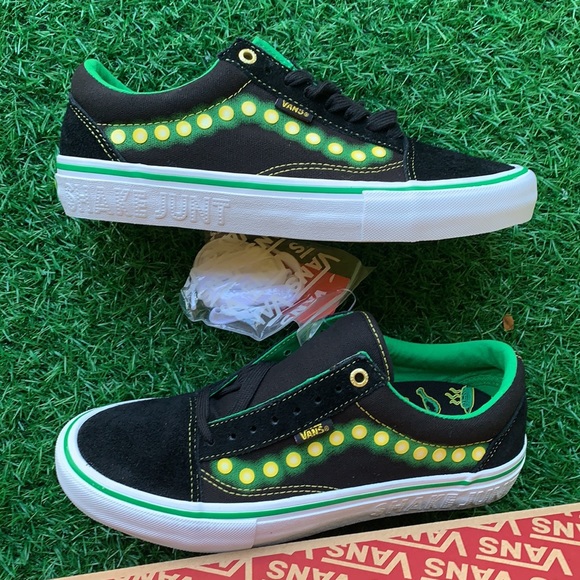 VANS OLD SKOOL PRO SHAKE JUNT Black/White WMNS - Picture 14 of 17